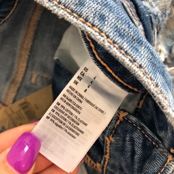 American Eagle Distressed Jean Shorts - Picture 4 of 5